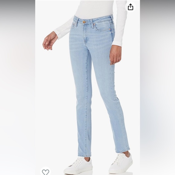 Gap Slim Straight Light Wash Jeans - Picture 4 of 11